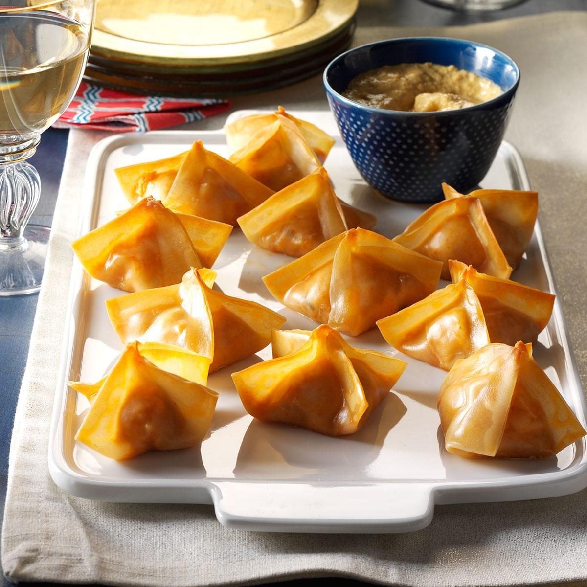 Crab Rangoon / Cream Cheese Wontons
